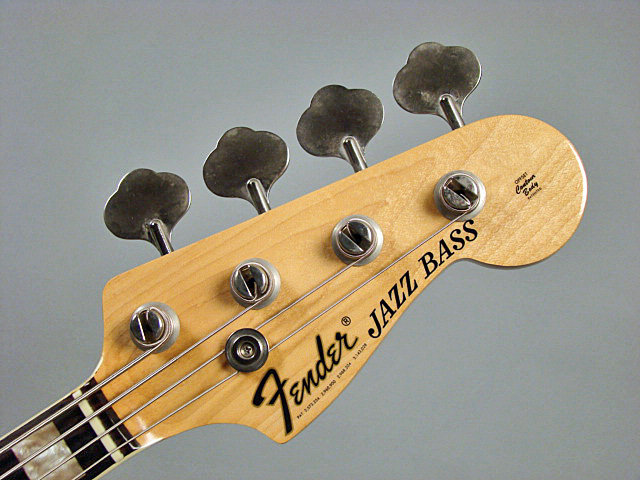FenderJazzHeadstock_zpsfb4evg4b.jpg