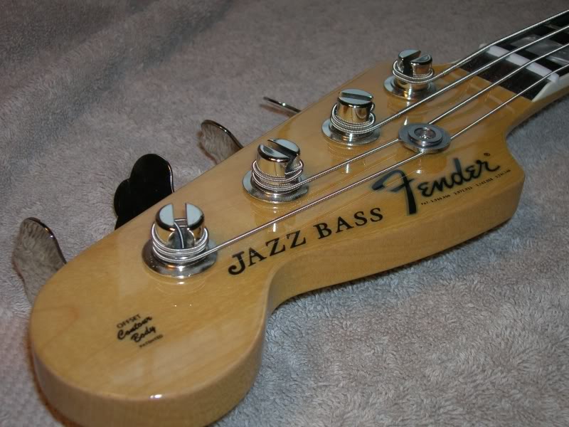 FenderJazzHS1.jpg