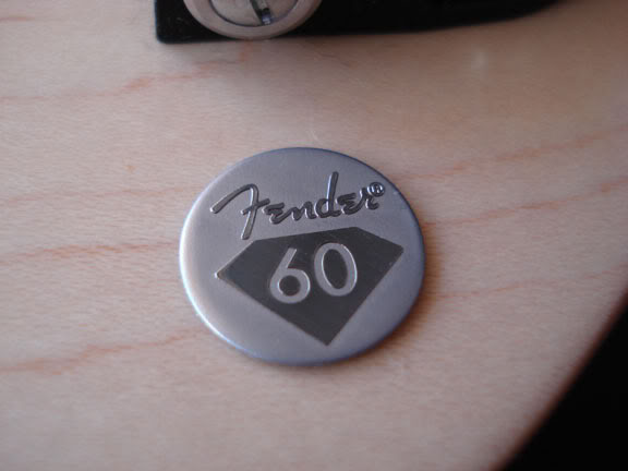 FenderJazzV_angle3.jpg