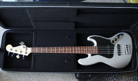 FenderJazzV_Before.jpg