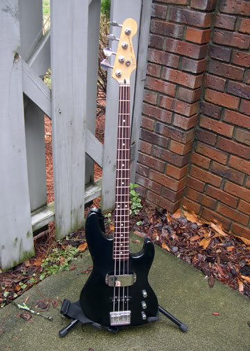 FenderJBPlus03.jpg