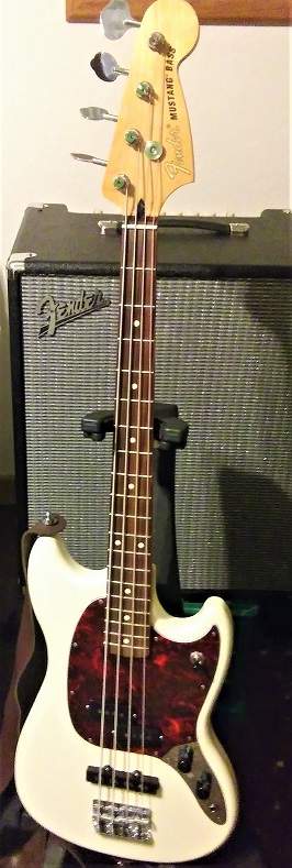 FenderMustangBass.jpg