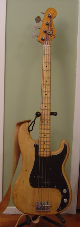 Fenderp-bass.jpg