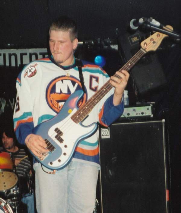 FenderP-bassMIMLPB.jpg