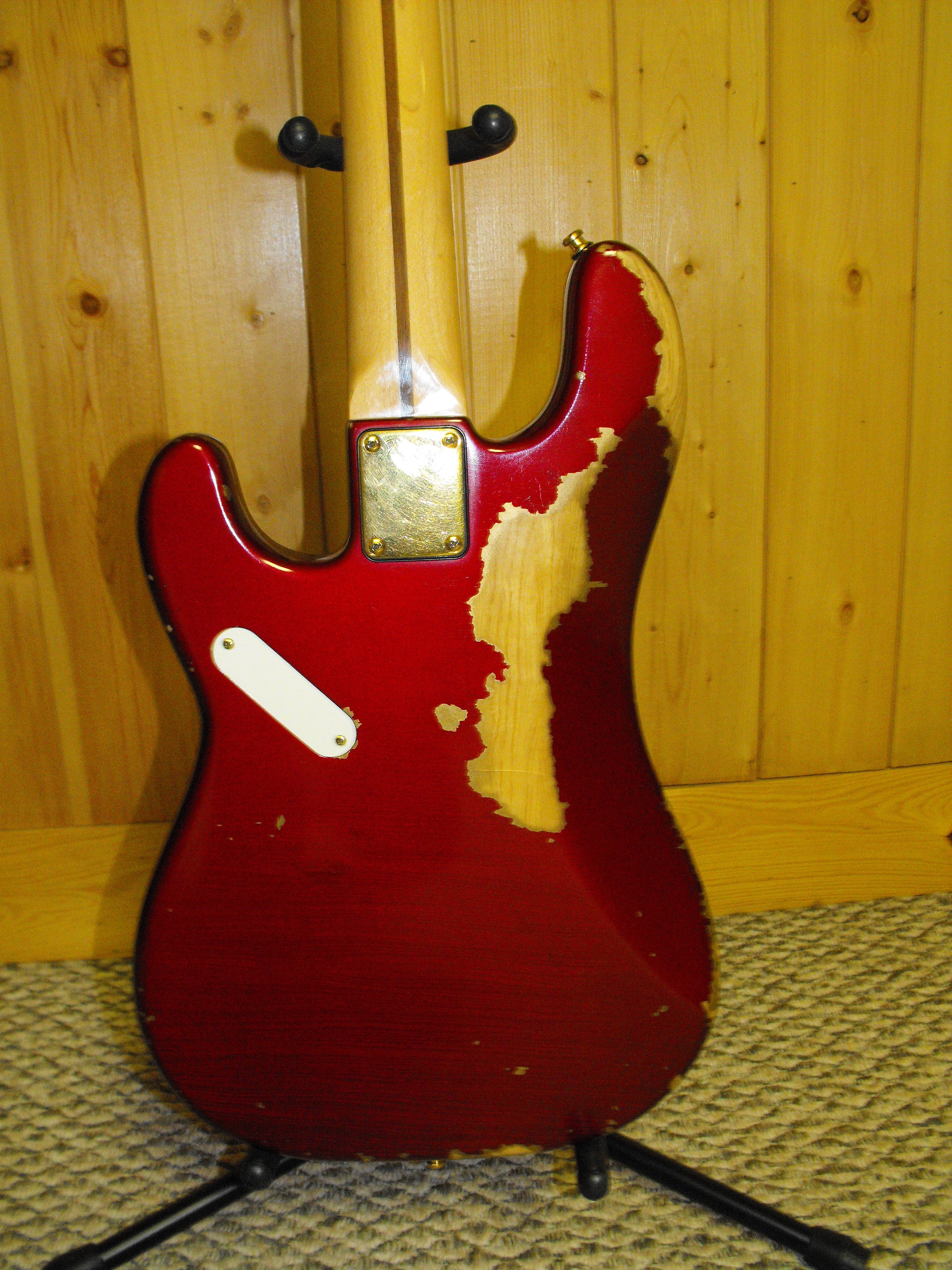 FenderPSpecial_170117_005.JPG