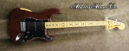 FenderStratM.jpg