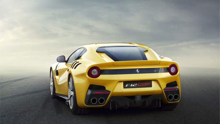 Ferrari F12TDF 02.jpg