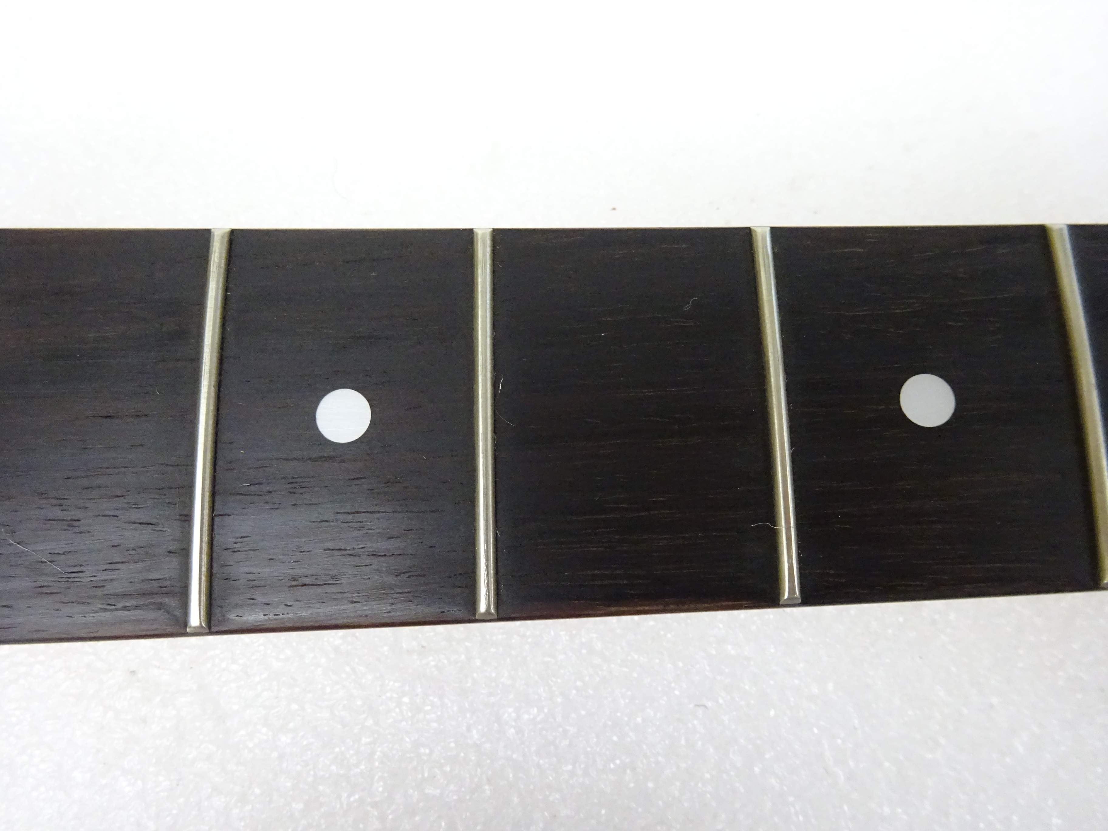 fingerboard.JPG