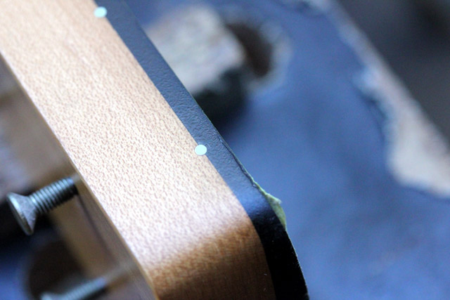 fingerboard_edge_filled_finished_small.jpg