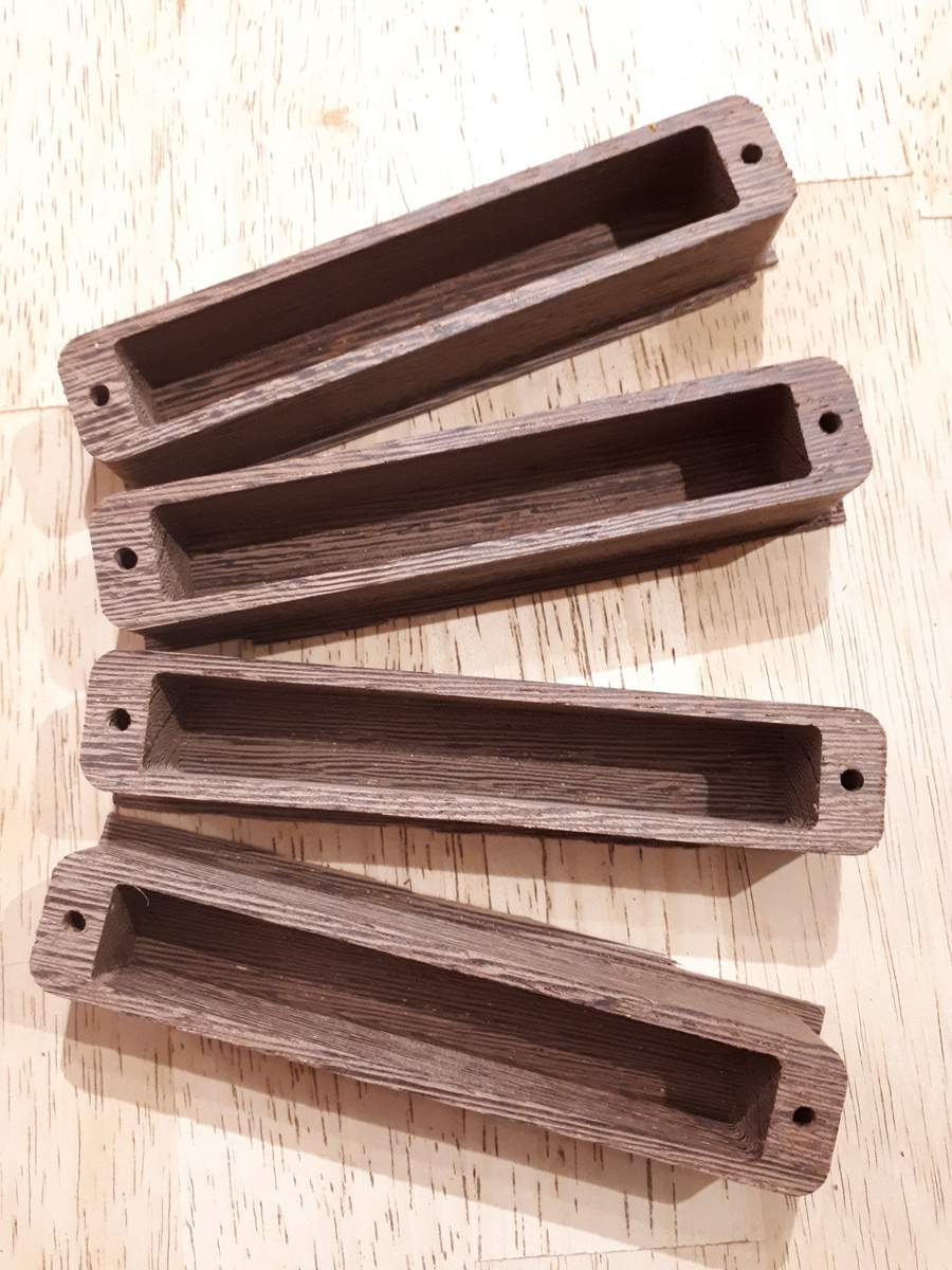 finished_pickup_cover_bottoms.jpg