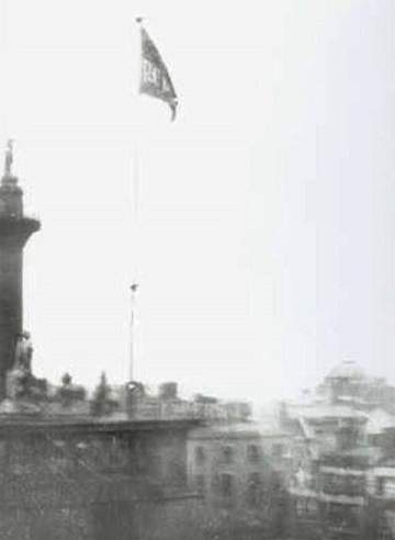 Flag OVer GPO 1916.jpg