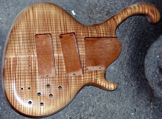 flamed-maple-roya-7-string.jpg