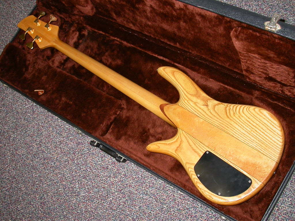 Fodera06.jpg