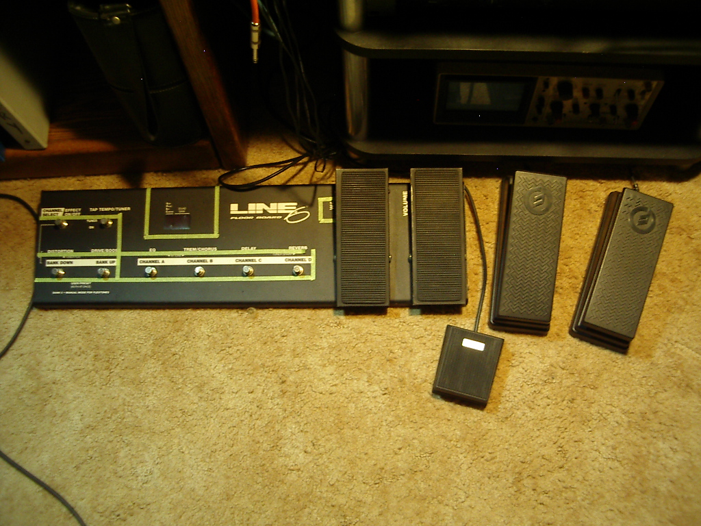 FootControllers-1_zpsc9e94b48.jpg