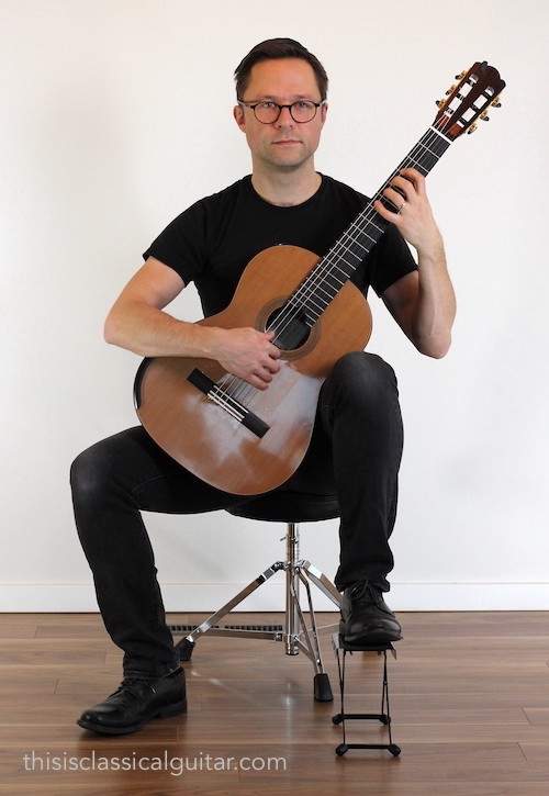 Footstool-Guitar-Position-500.jpg