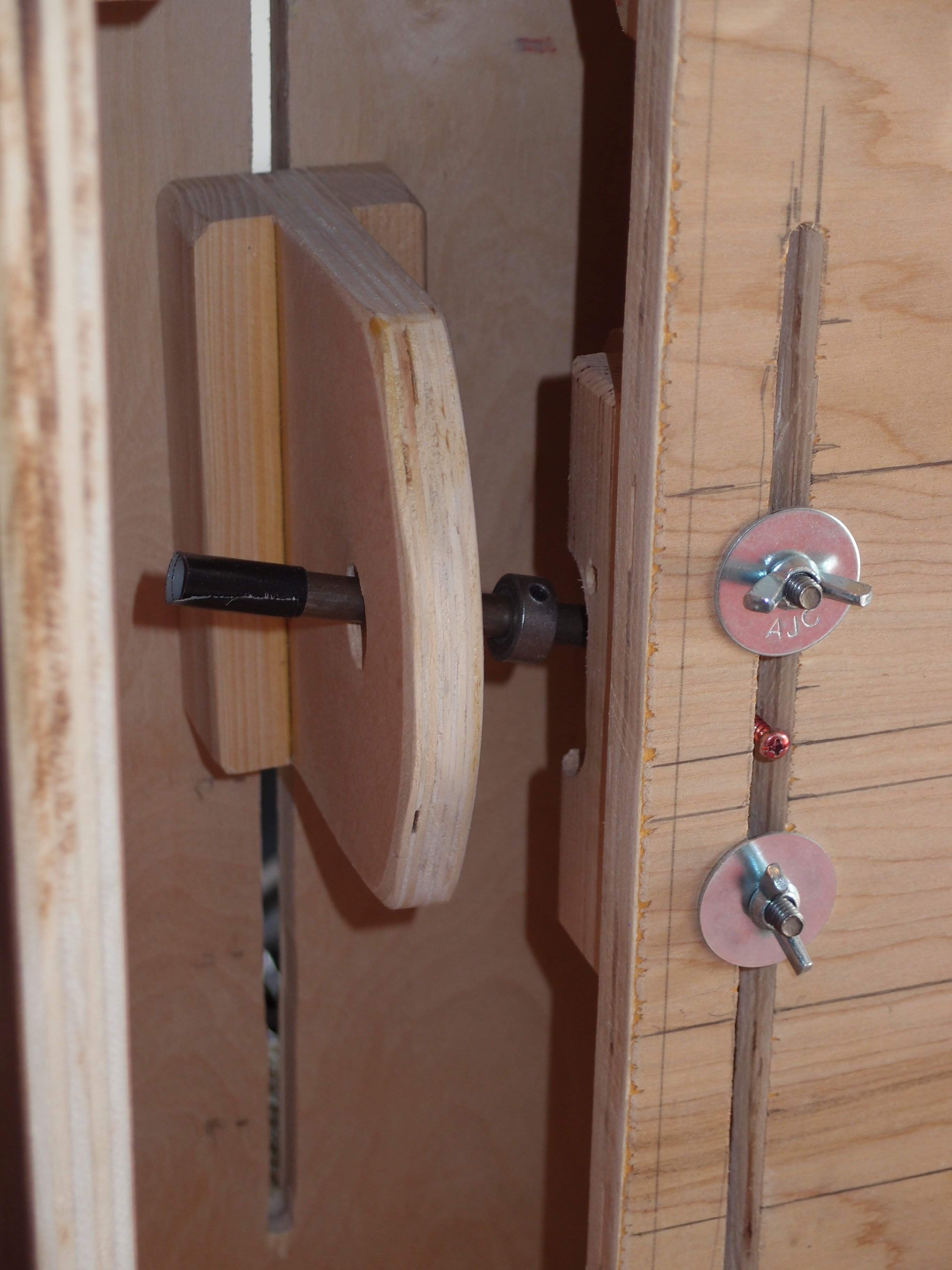 fretboard radius jig 2.jpg