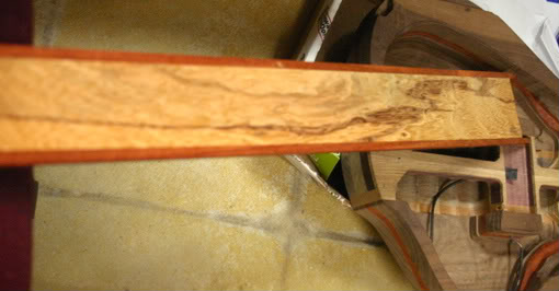 fretboardbindingandbodycontourin-3.jpg