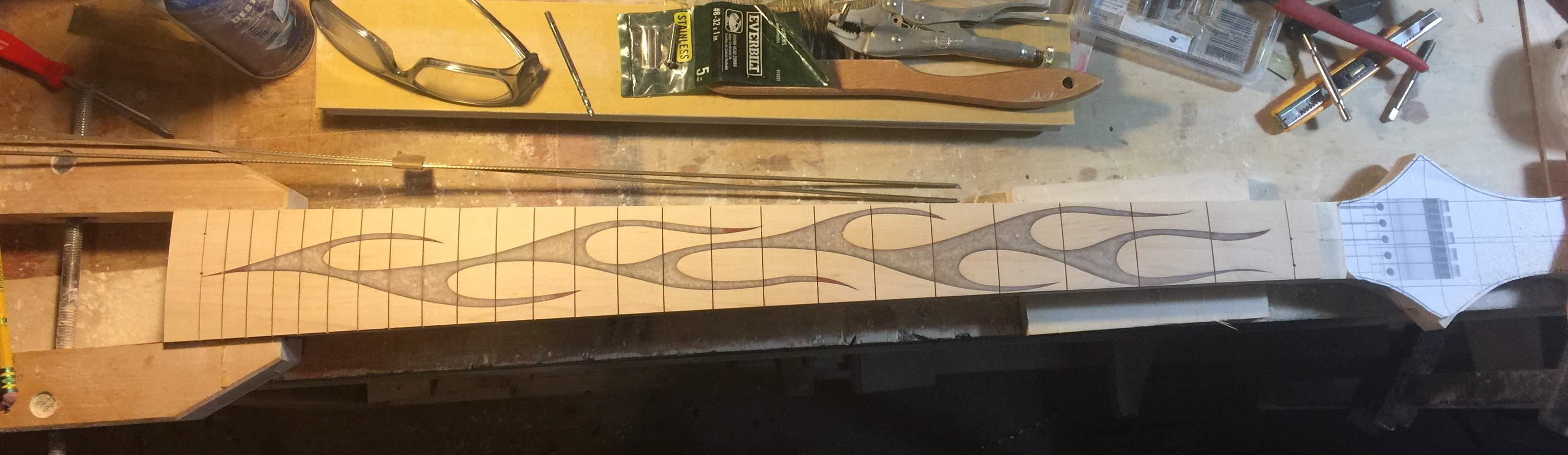 fretboardfini.jpg