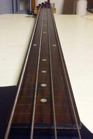 fretless.jpg