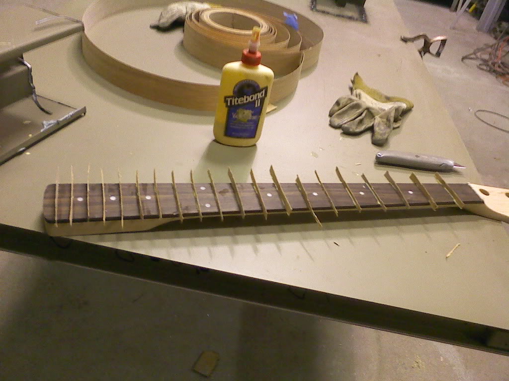 fretless.jpg
