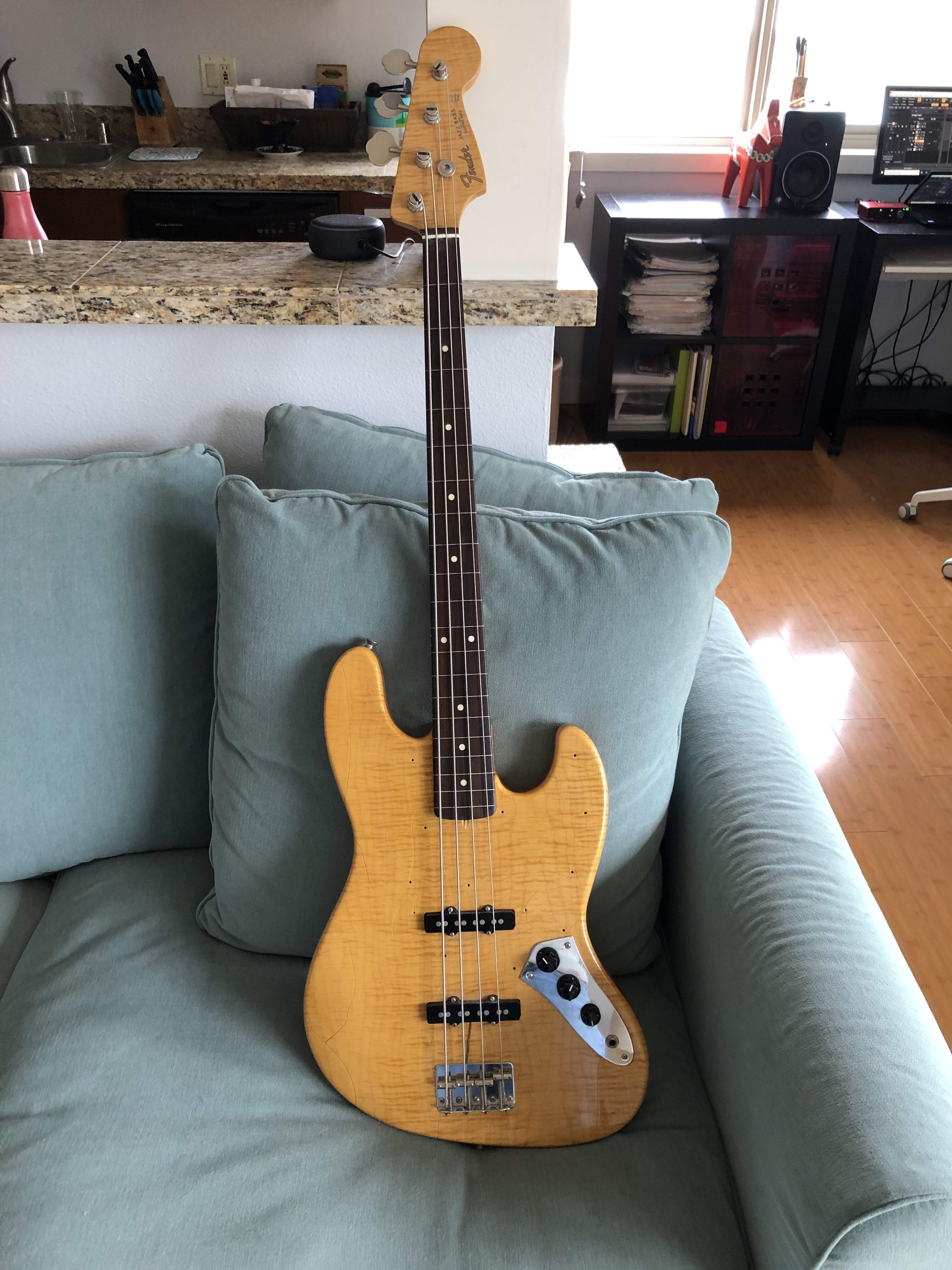 fretless.jpg