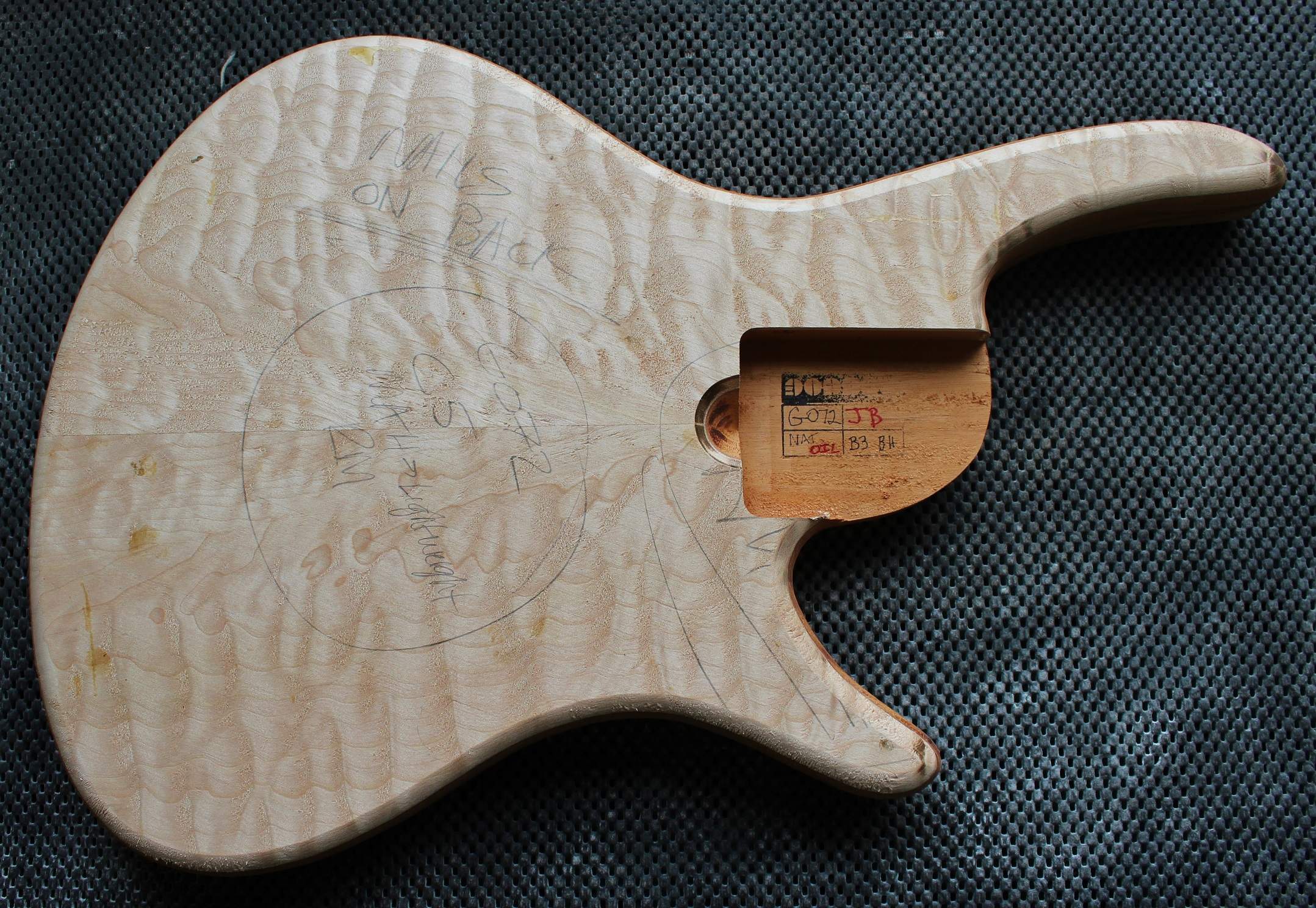 fretless top.JPG