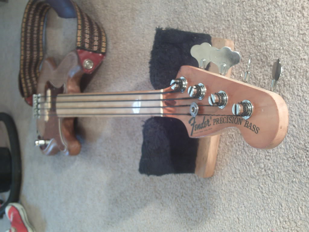 fretlessbadassness003.jpg