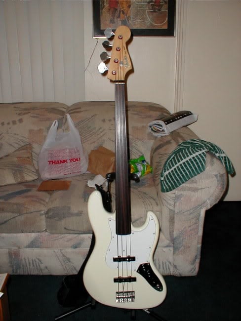 FretlessJ.jpg