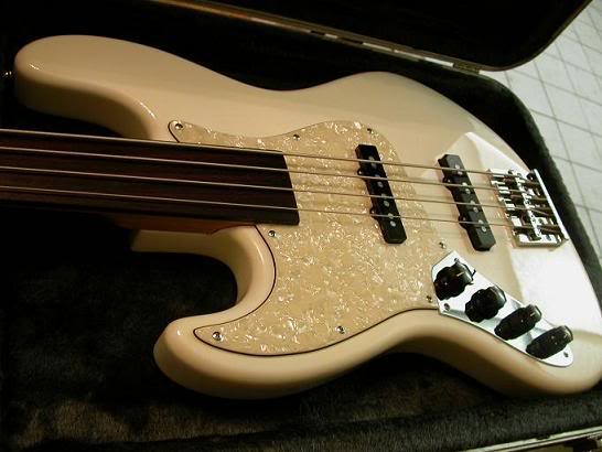 fretlessjazz04a.jpg