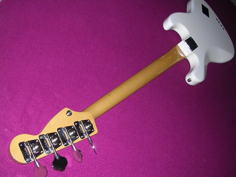 FretlessJazz33a.jpg