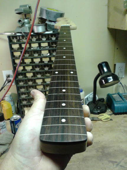 fretlessNeckConversion.jpg