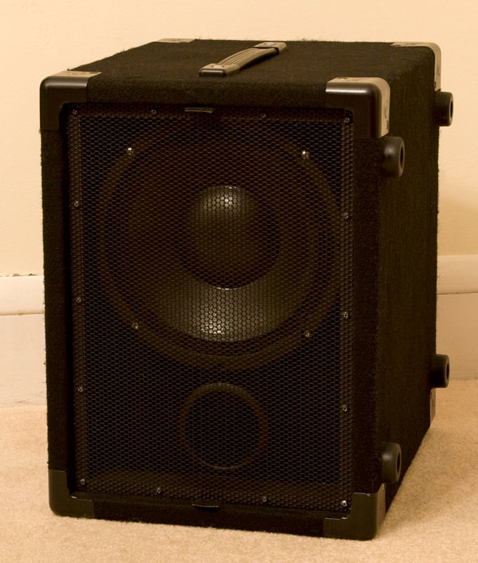 Front-V-800_0153.jpg
