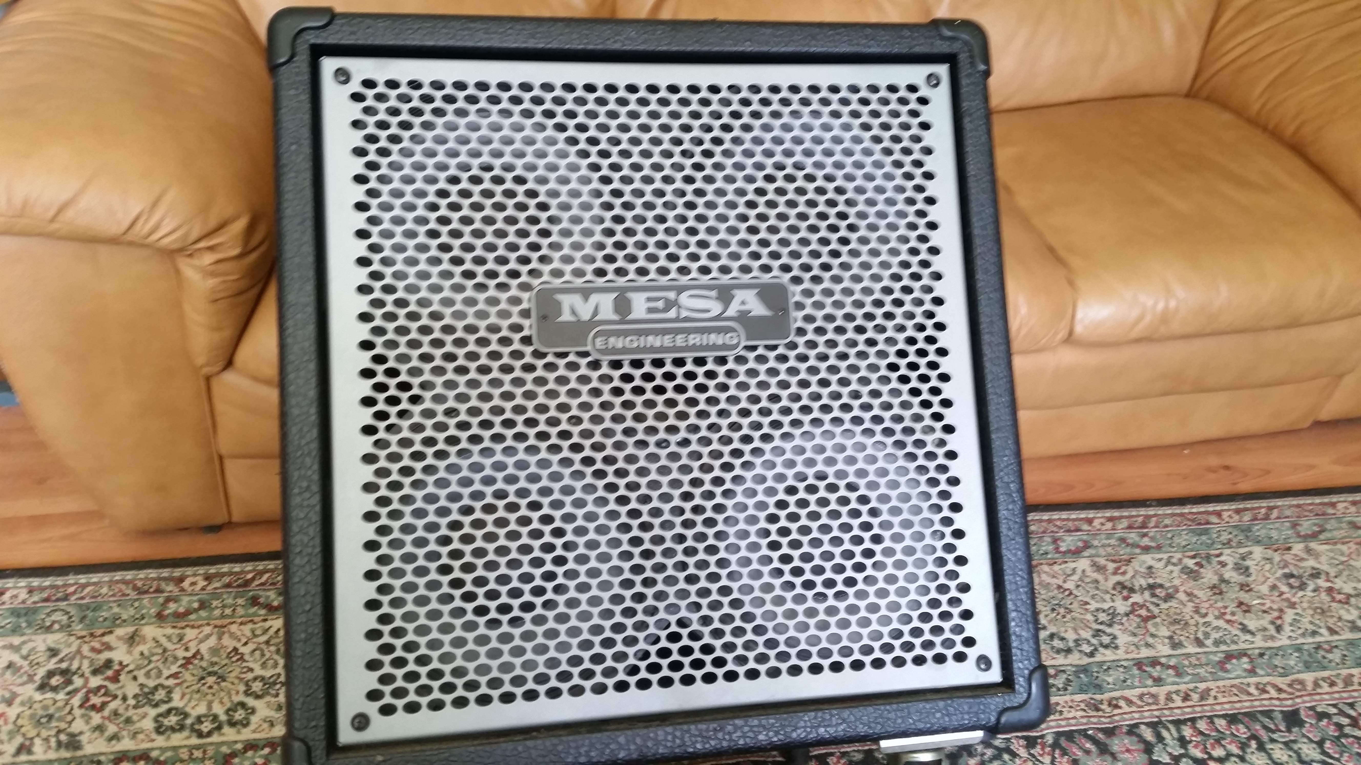 Front2.jpg