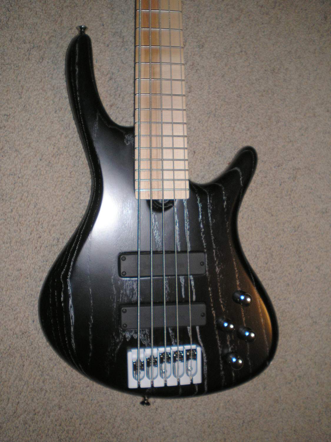 front_b.jpg