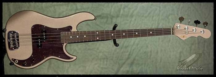 G&L LB100.jpeg