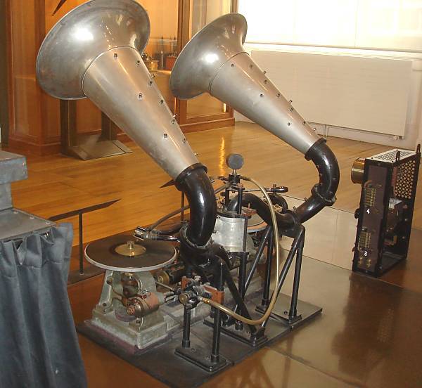 gaumont4a.jpg