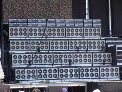 Gene-Simmons-rig.jpg