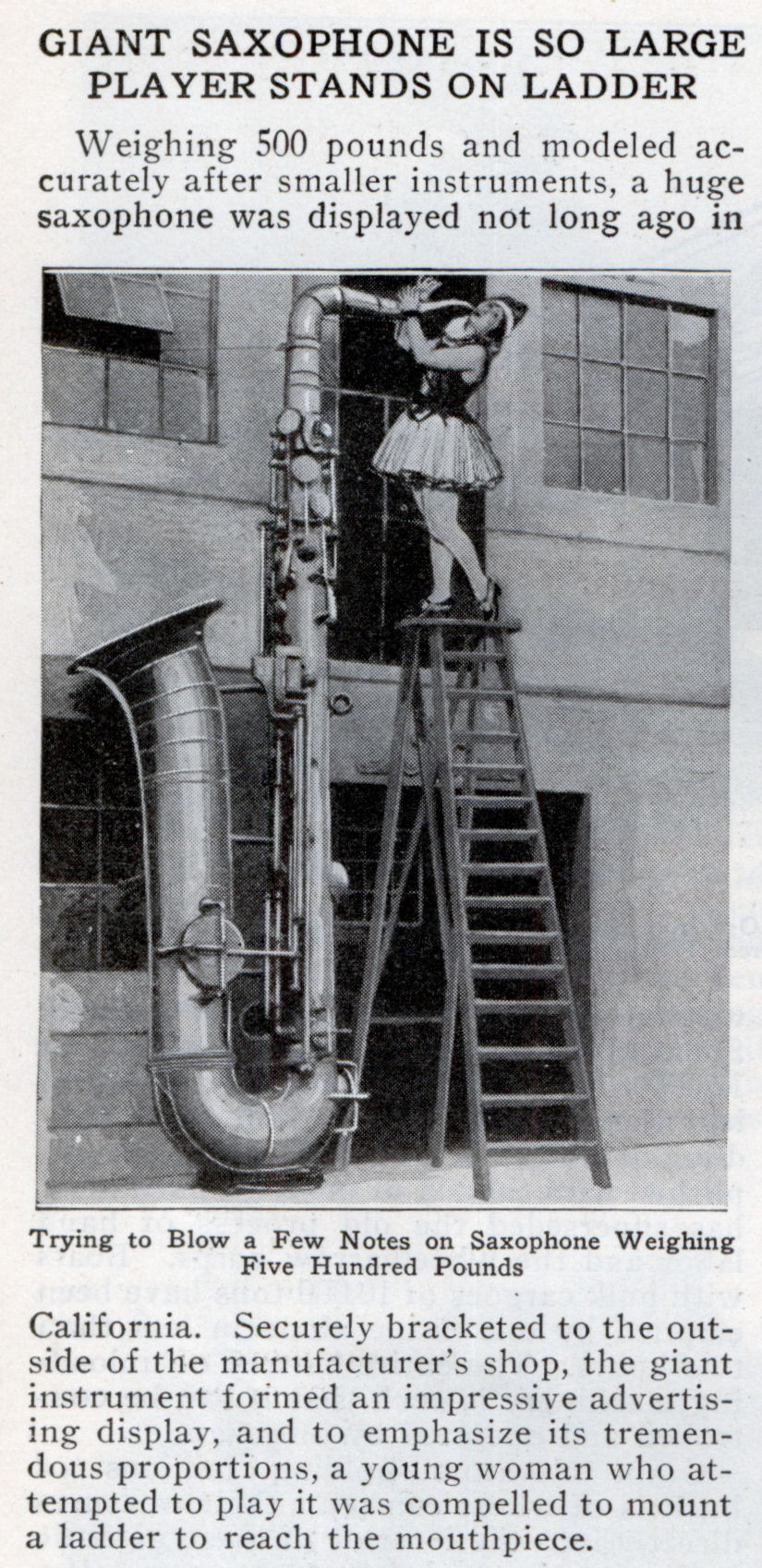 giant-saxophone.jpg