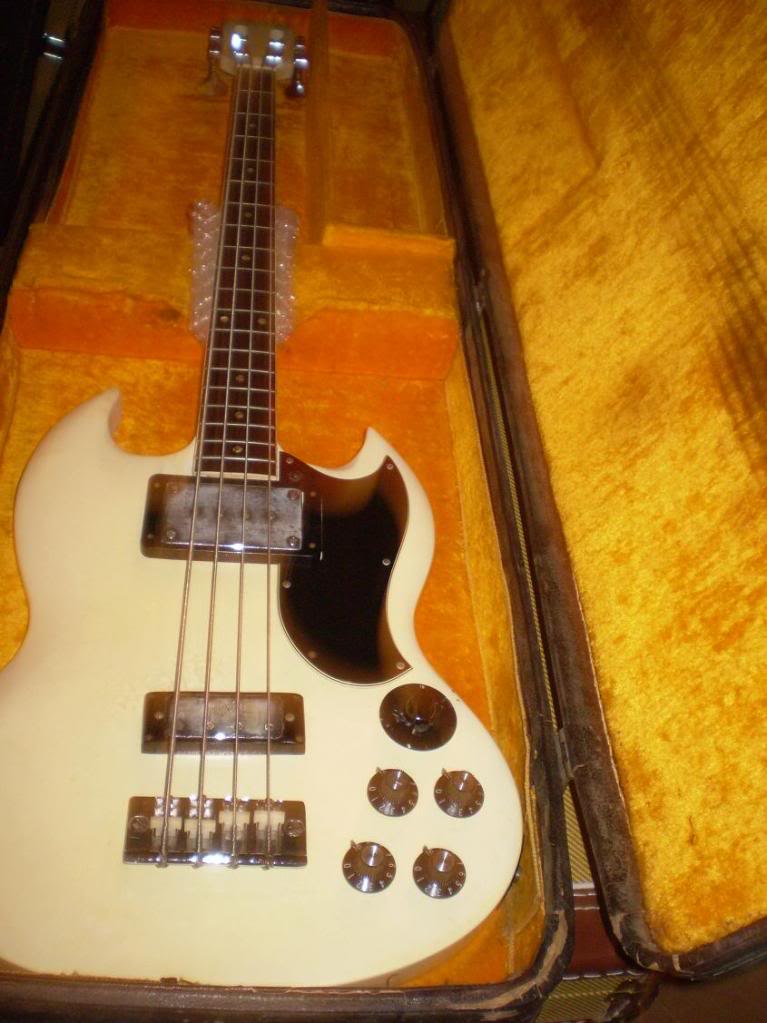 gibeb3white.jpg