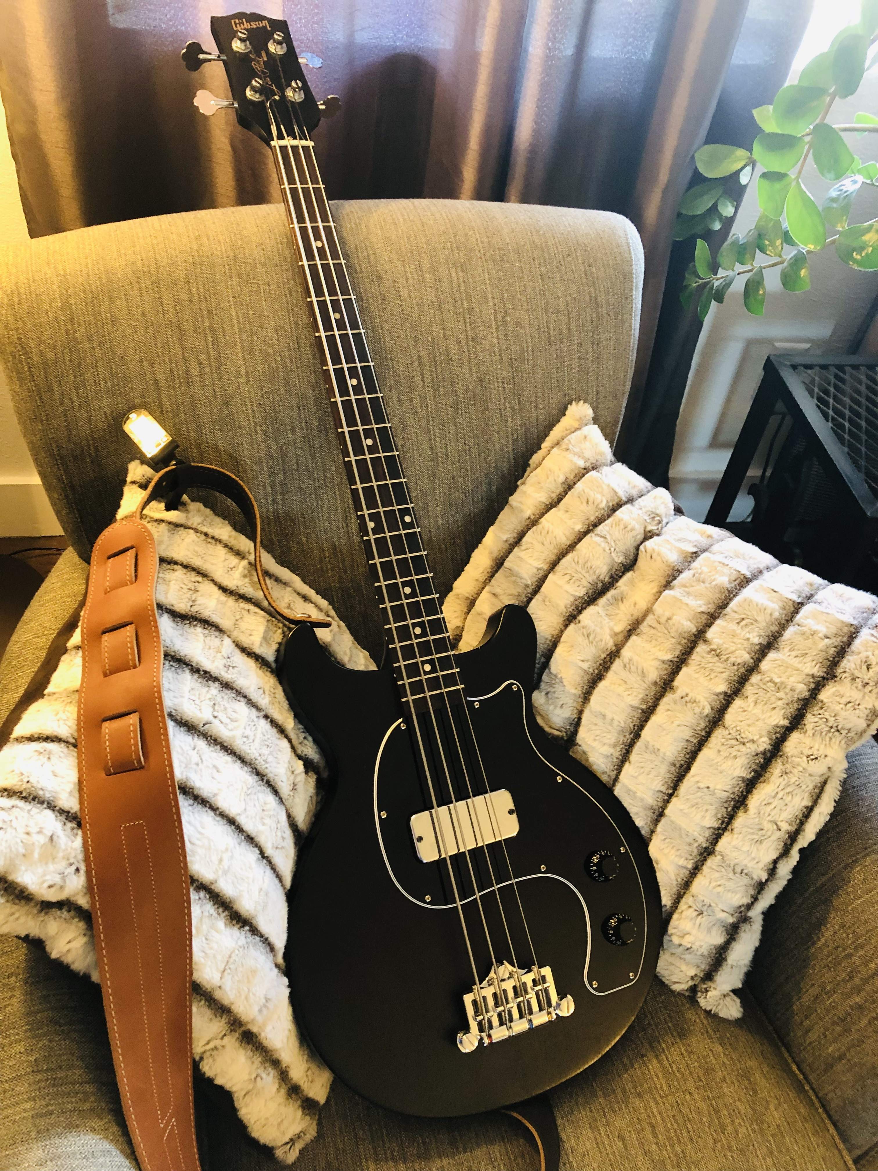 Gibson Les Paul.2.jpg
