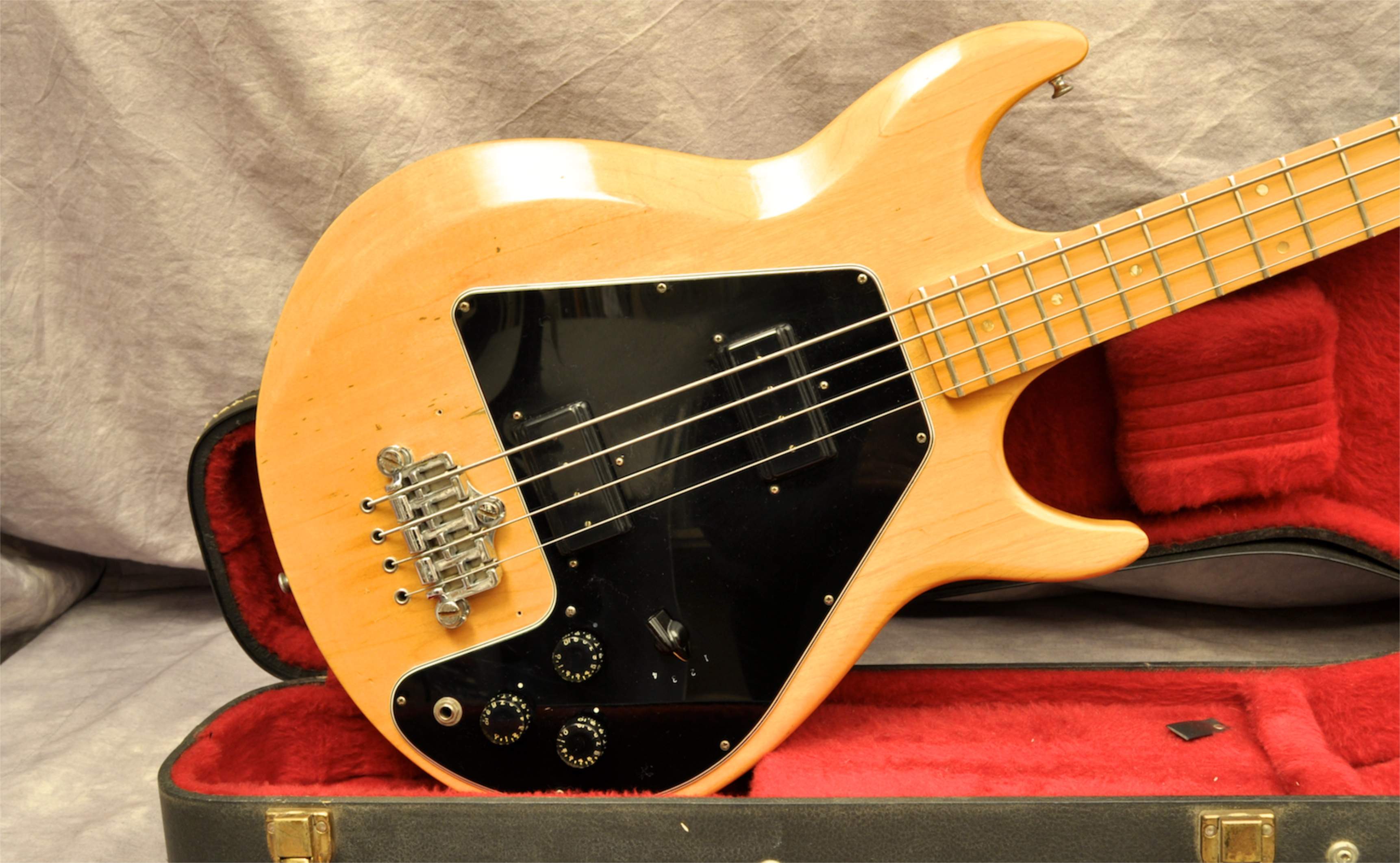 Gibson Ripper.jpg