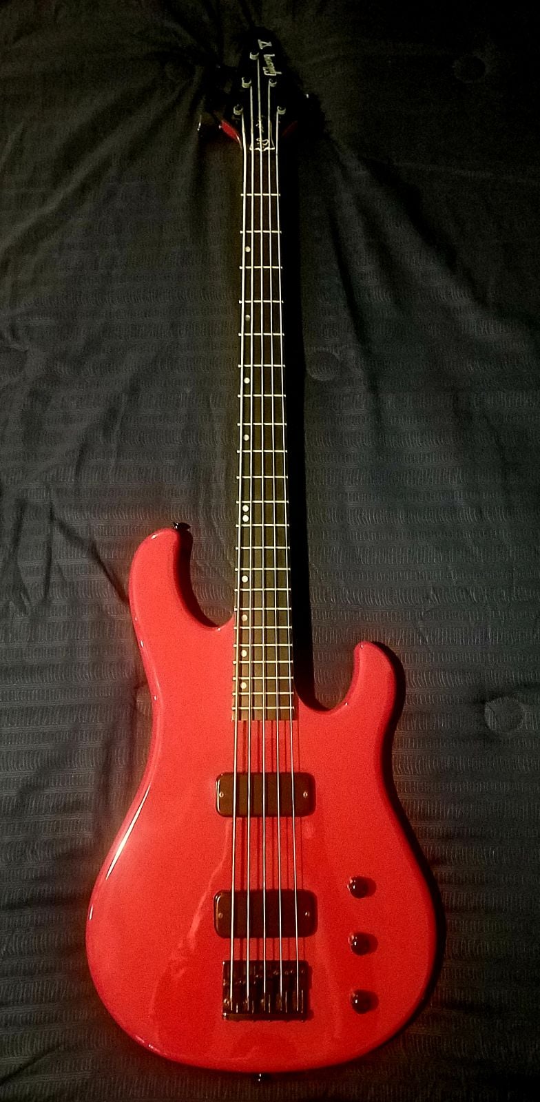Gibson Thunder Series V (full).jpeg