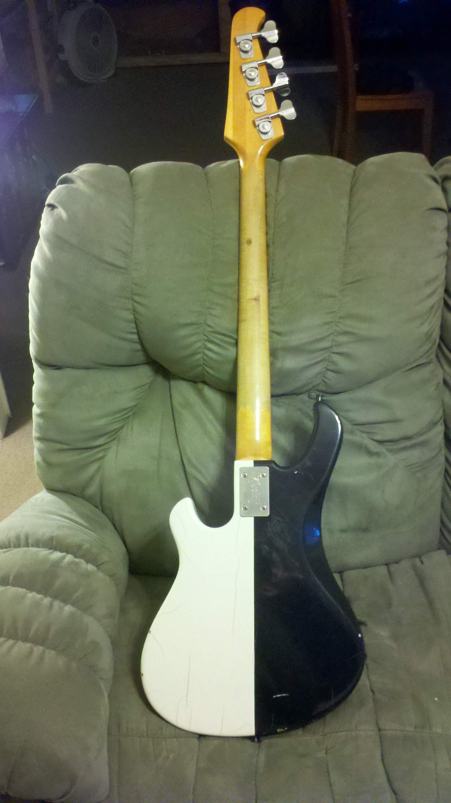 Gibson1.jpg