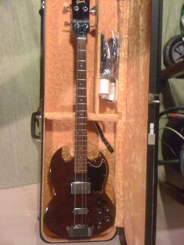 Gibson_EB3L_-_01.jpg