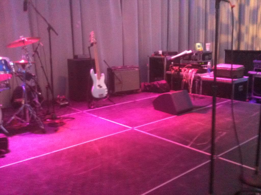 Gig_zpsb7d0e456.jpg