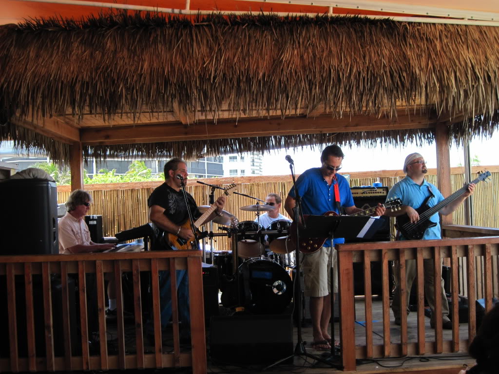 GigatShuckersJuly2011.jpg