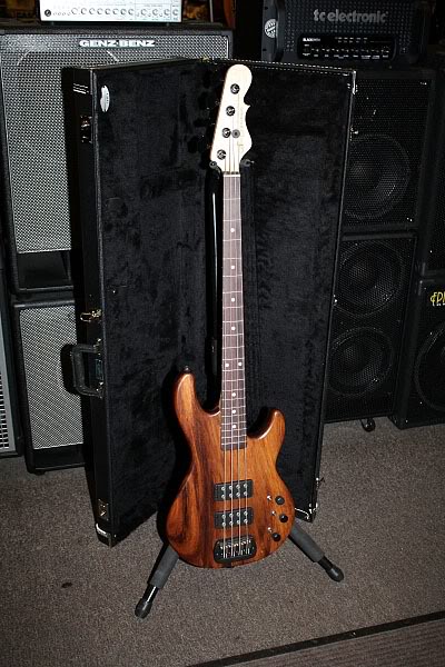 GLL2000Walnut_RW8.jpg
