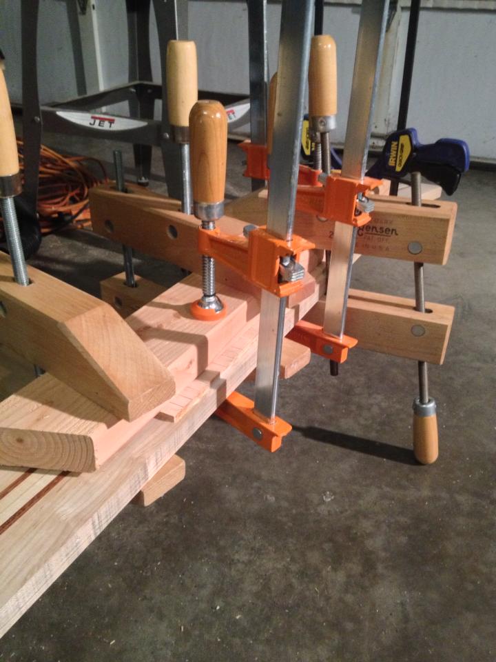 Gluingfingerboardon_zpsef019bee.jpg