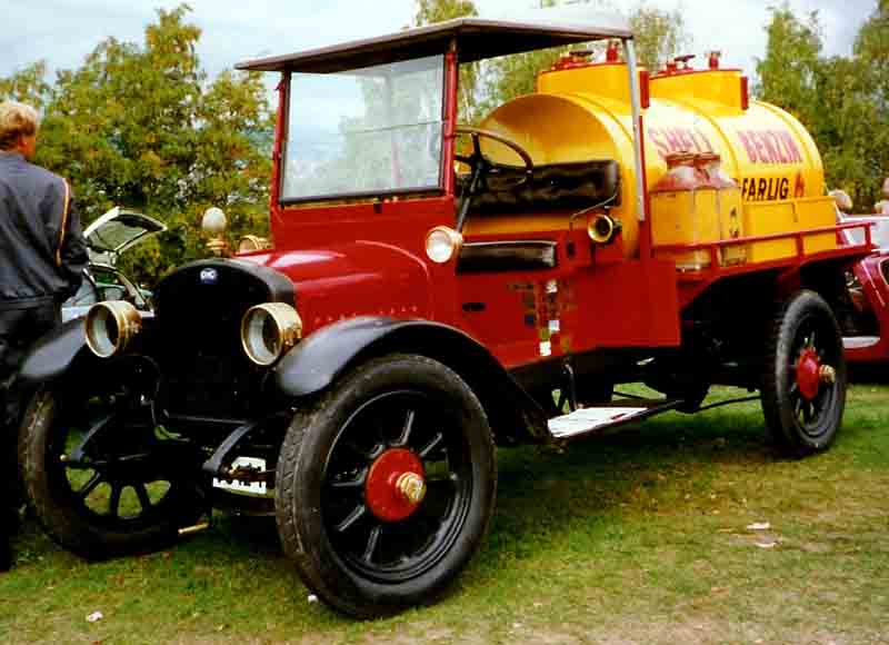 GMC_Tanker_1919.jpg