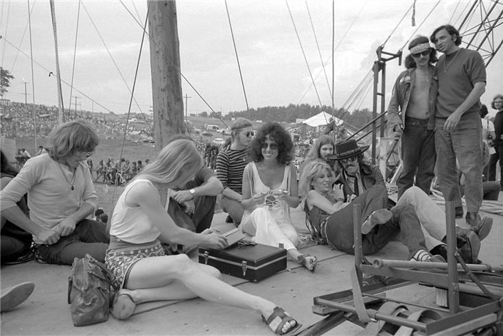 GraceSlick300.jpg
